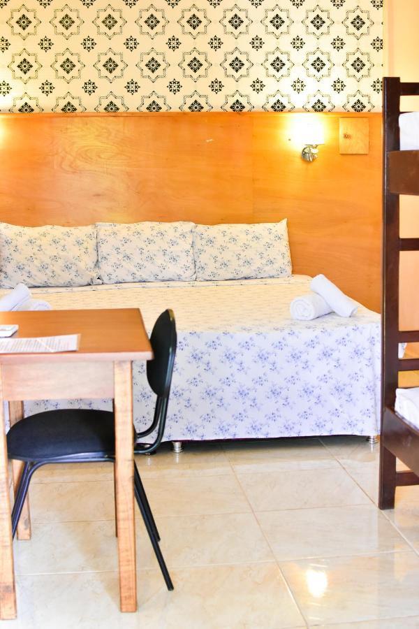 Palmas Park Hotel Y Restaurant Obligado Buitenkant foto