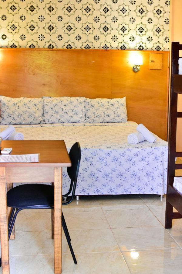 Palmas Park Hotel Y Restaurant Obligado Buitenkant foto