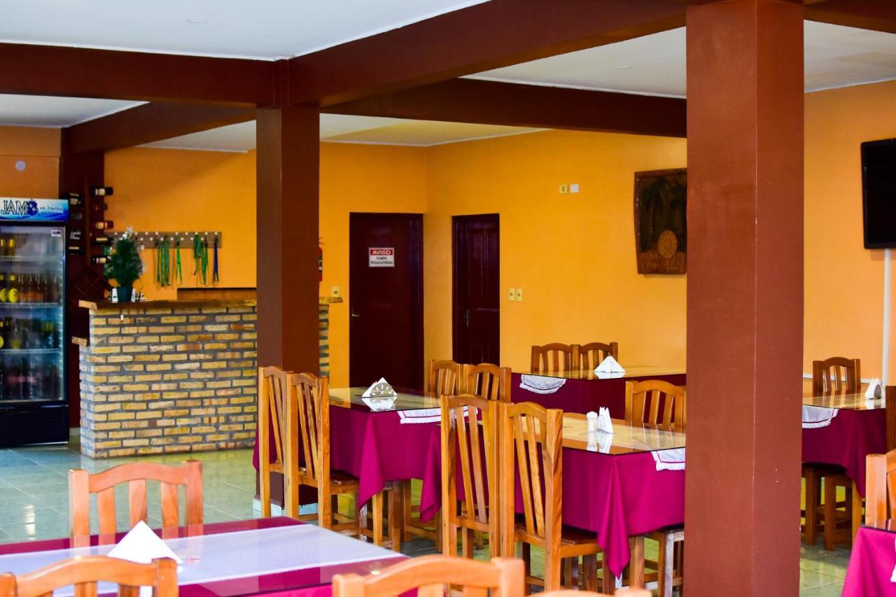 Palmas Park Hotel Y Restaurant Obligado Buitenkant foto
